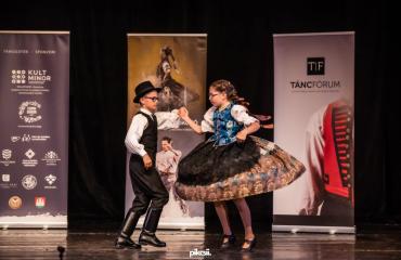 Szlovákiai Magyar Táncháztalálkozó marianumos diákokkal