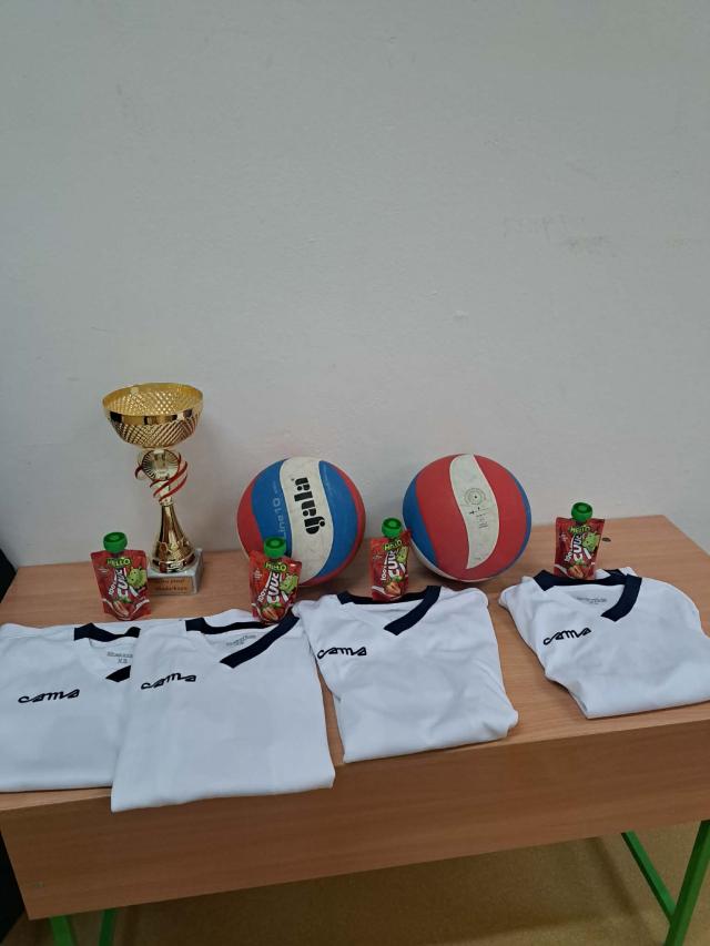 A Marianum 5 röpicsapatáról...