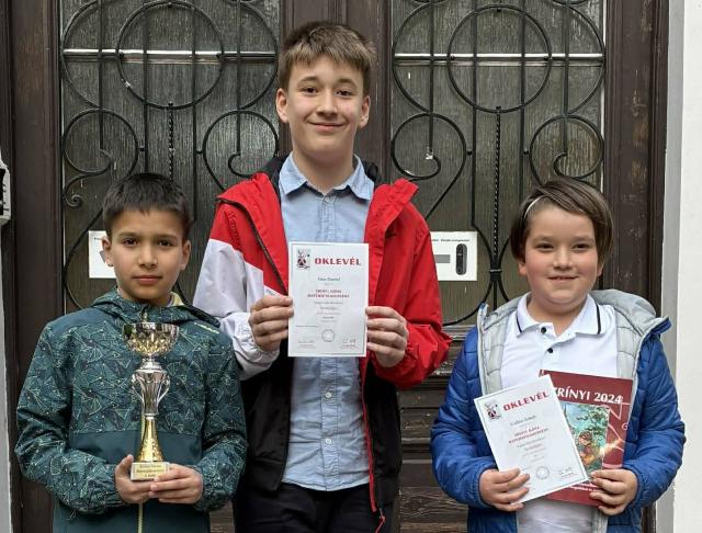 Egyetlen önálló felfedezés többet ér az összes készen kapott ismeretnél. “  (K. F. Gauss)